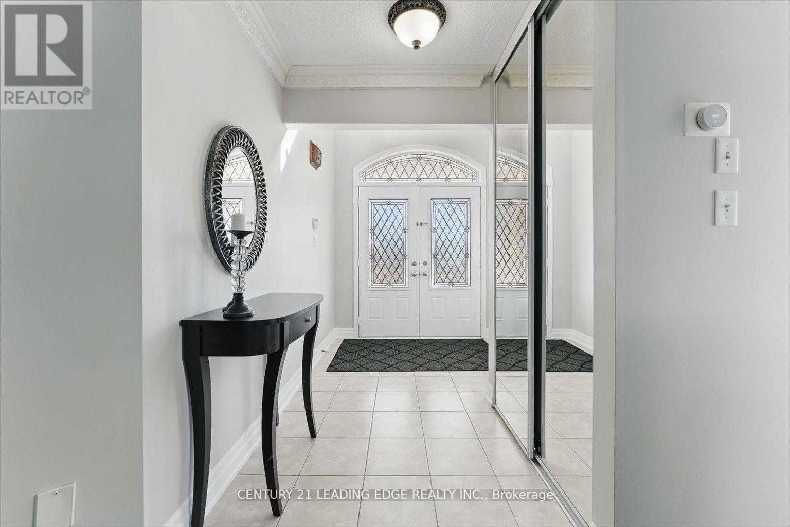 Property at 1319 GYATT CRESCENT image 3