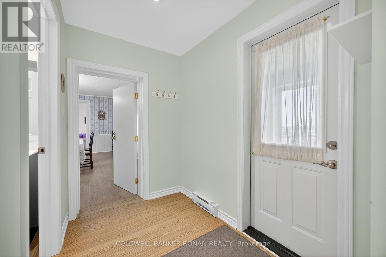 5376 County 15 Road, Adjala-Tosorontio, Ontario  L9R 1V3 - Photo 6 - N12263259