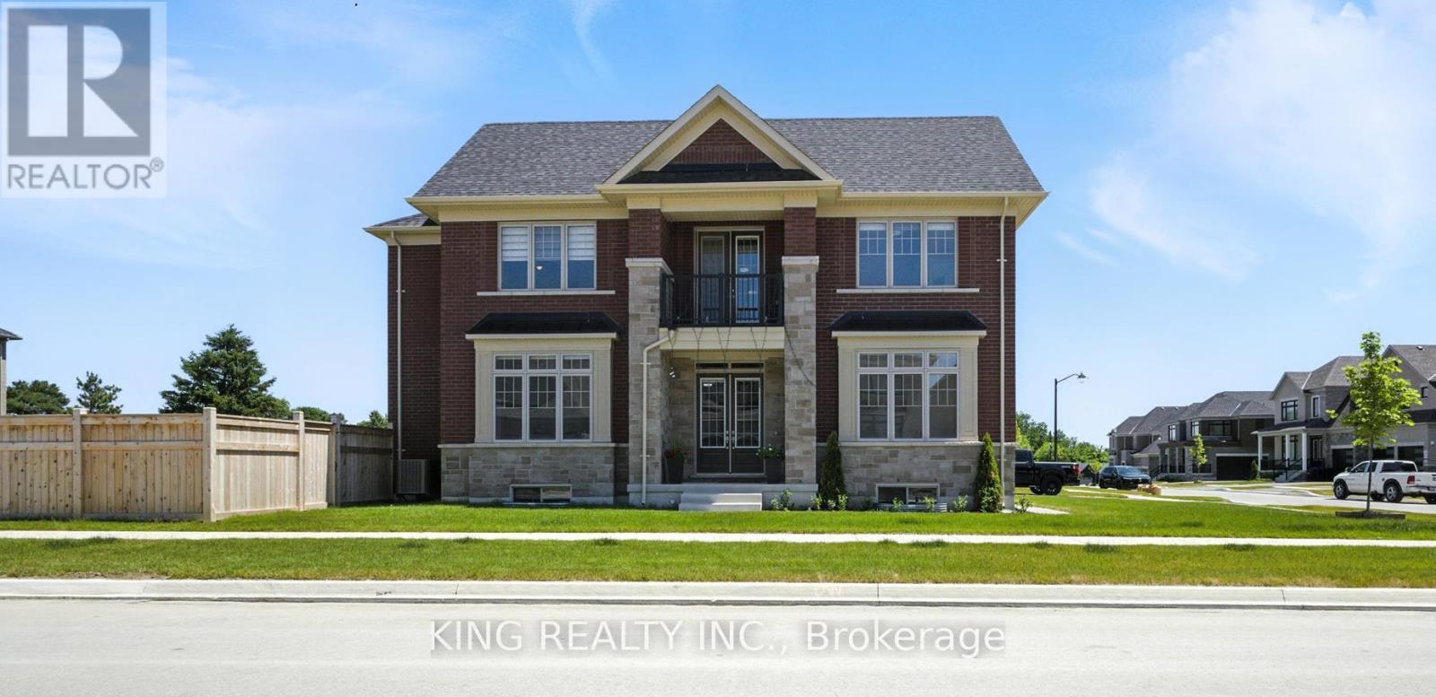 Property at 2 EMERALD GROVE image 1