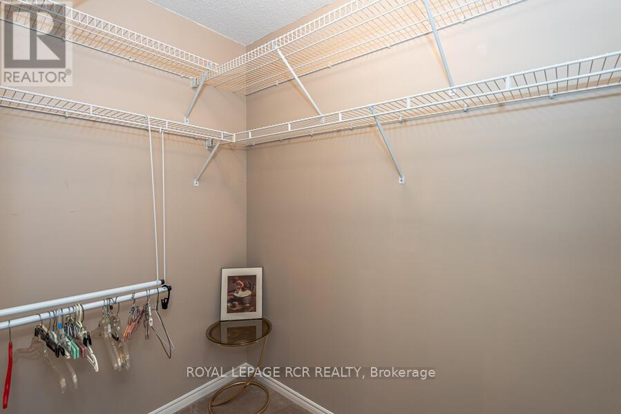 901 - 270 Davis Drive, Newmarket, Ontario  L3Y 8K2 - Photo 14 - N12263403