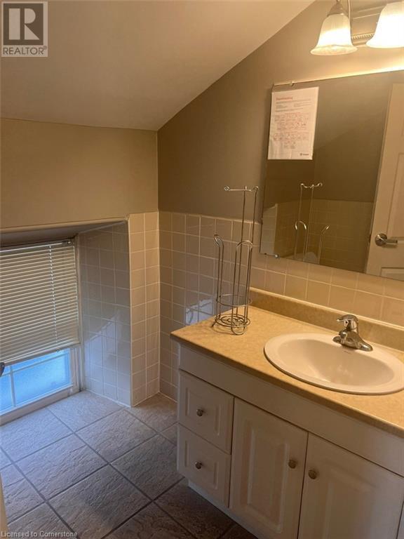 18 Walnut Street, Cambridge, Ontario  N1R 2E7 - Photo 16 - 40748084