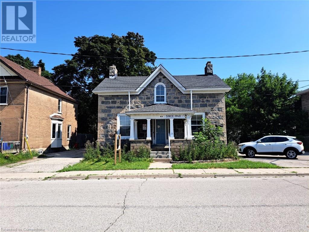 18 Walnut Street, Cambridge, Ontario  N1R 2E7 - Photo 1 - 40748084