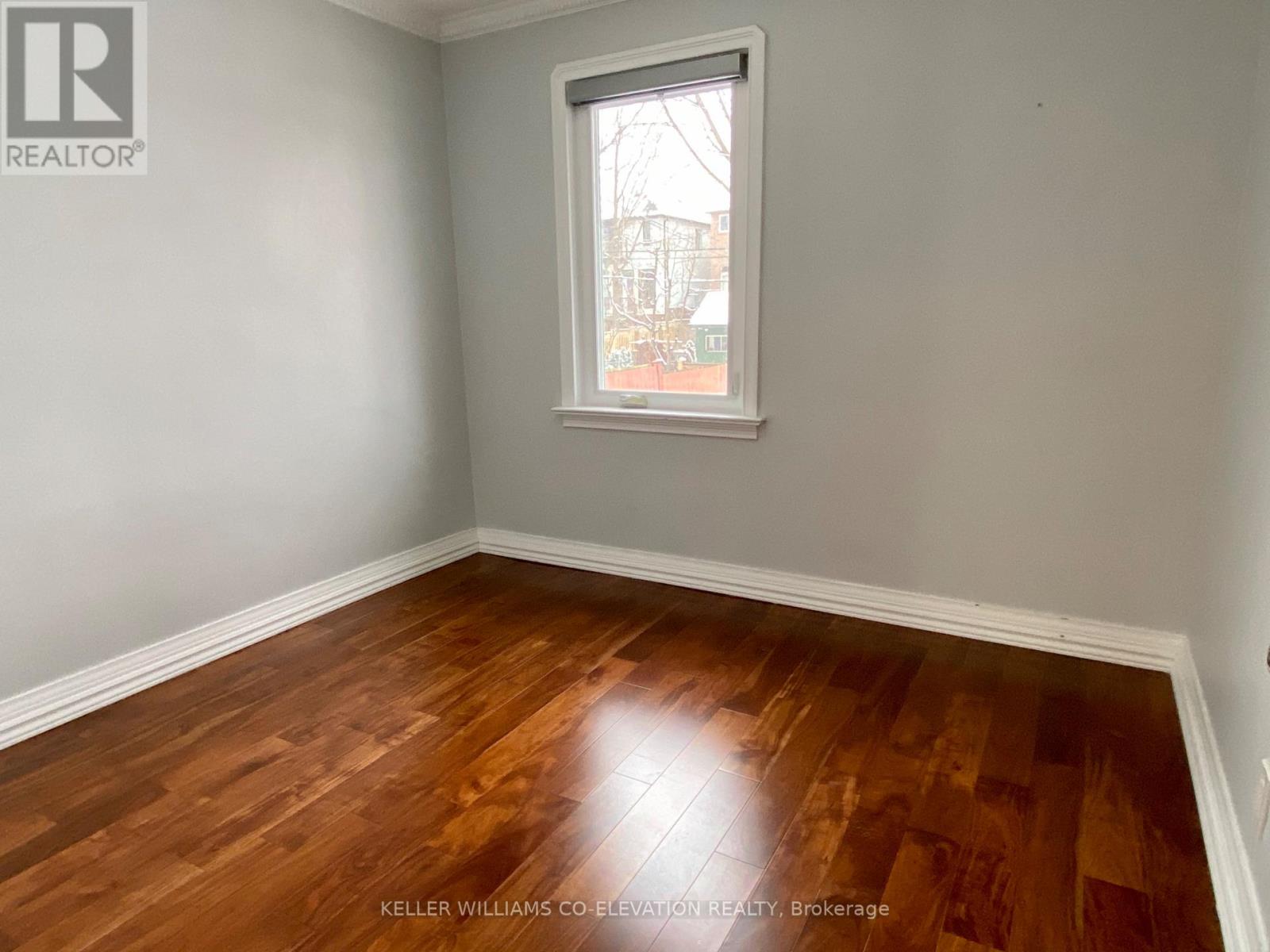 42 O'donnell Avenue, Toronto, Ontario  M8Z 3X9 - Photo 10 - W12263298