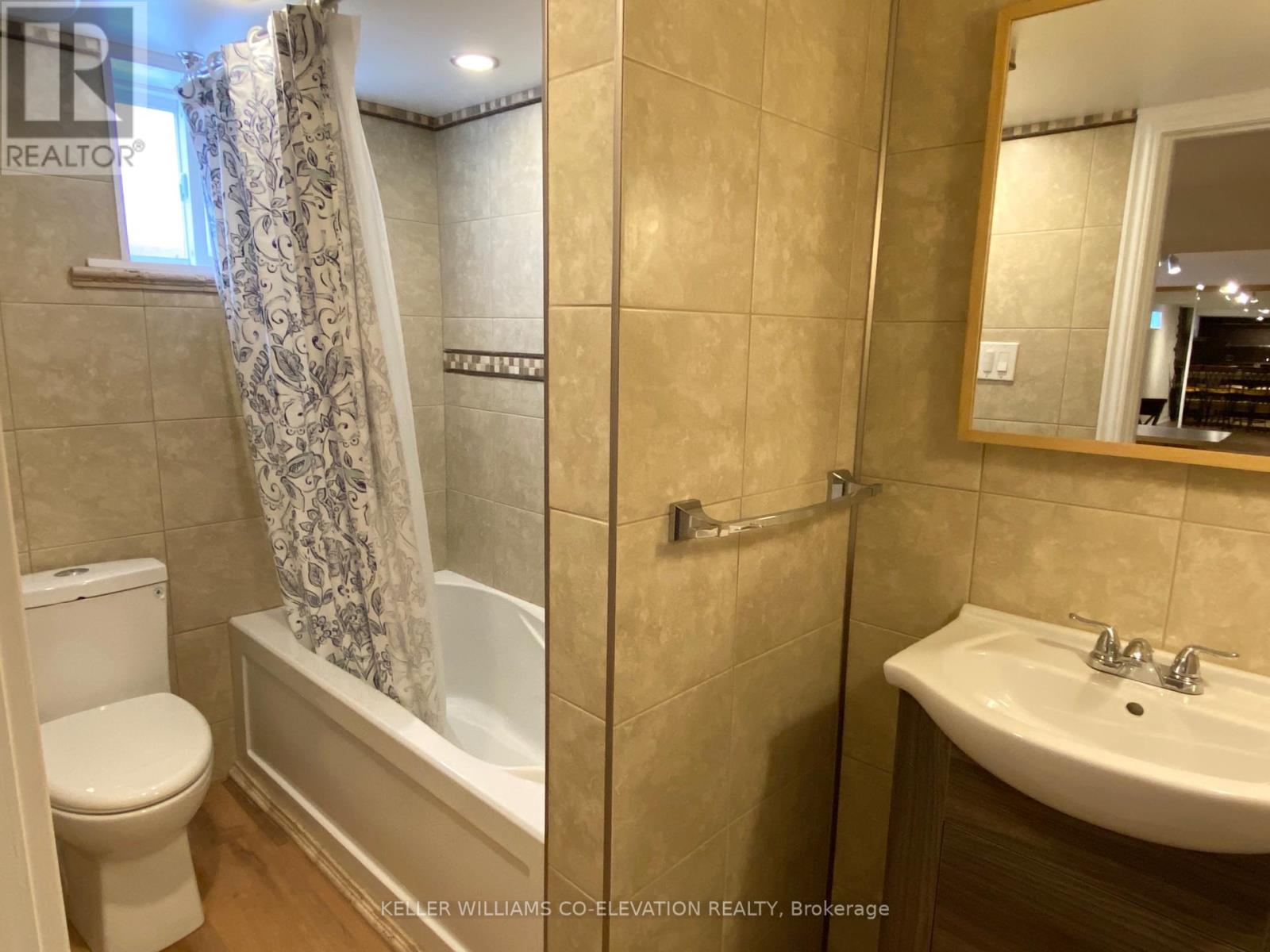42 O'donnell Avenue, Toronto, Ontario  M8Z 3X9 - Photo 14 - W12263298