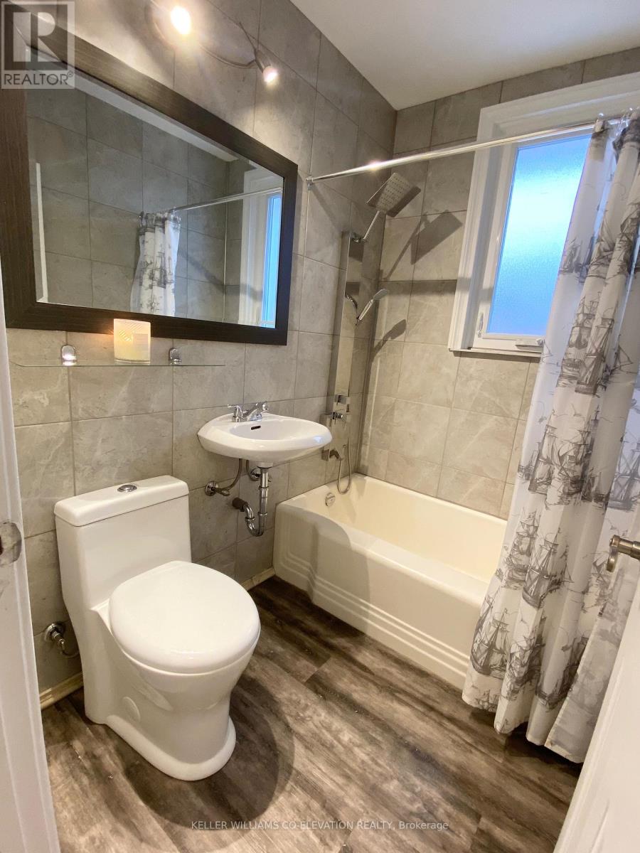 42 O'donnell Avenue, Toronto, Ontario  M8Z 3X9 - Photo 5 - W12263298