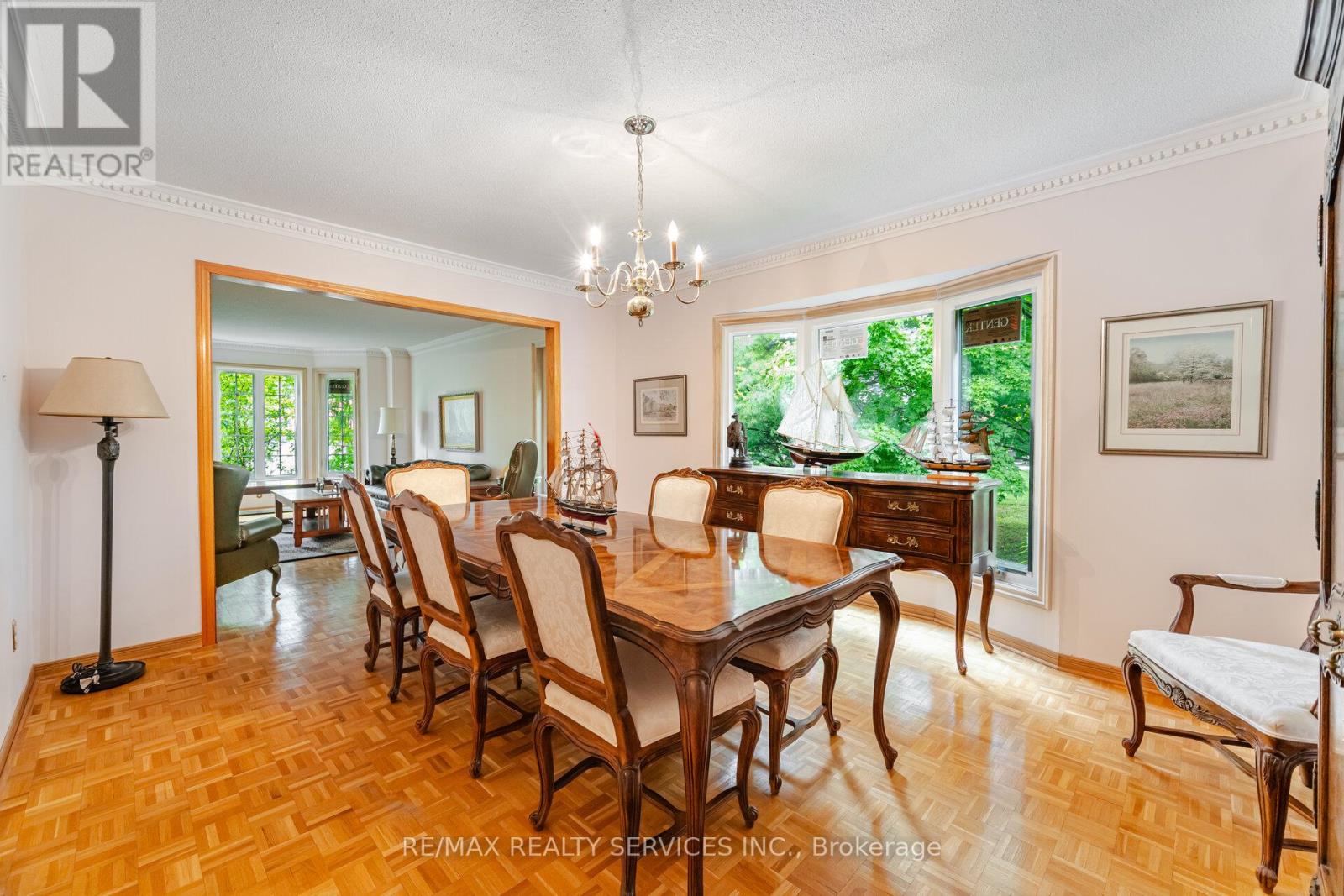 106 Kenpark Avenue, Brampton (Snelgrove), Ontario  L6Z 3J8 - Photo 18 - W12263392