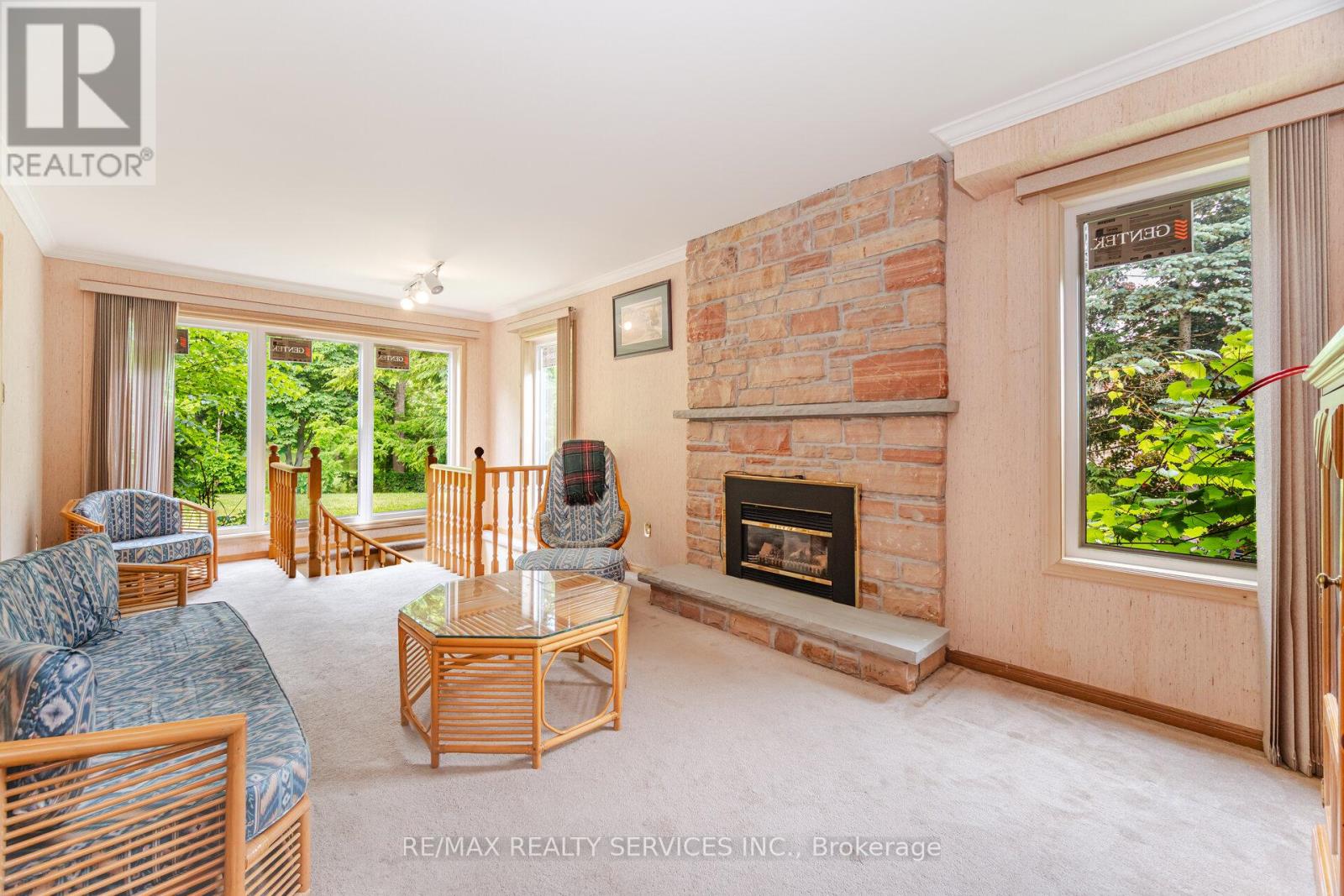 106 Kenpark Avenue, Brampton (Snelgrove), Ontario  L6Z 3J8 - Photo 27 - W12263392