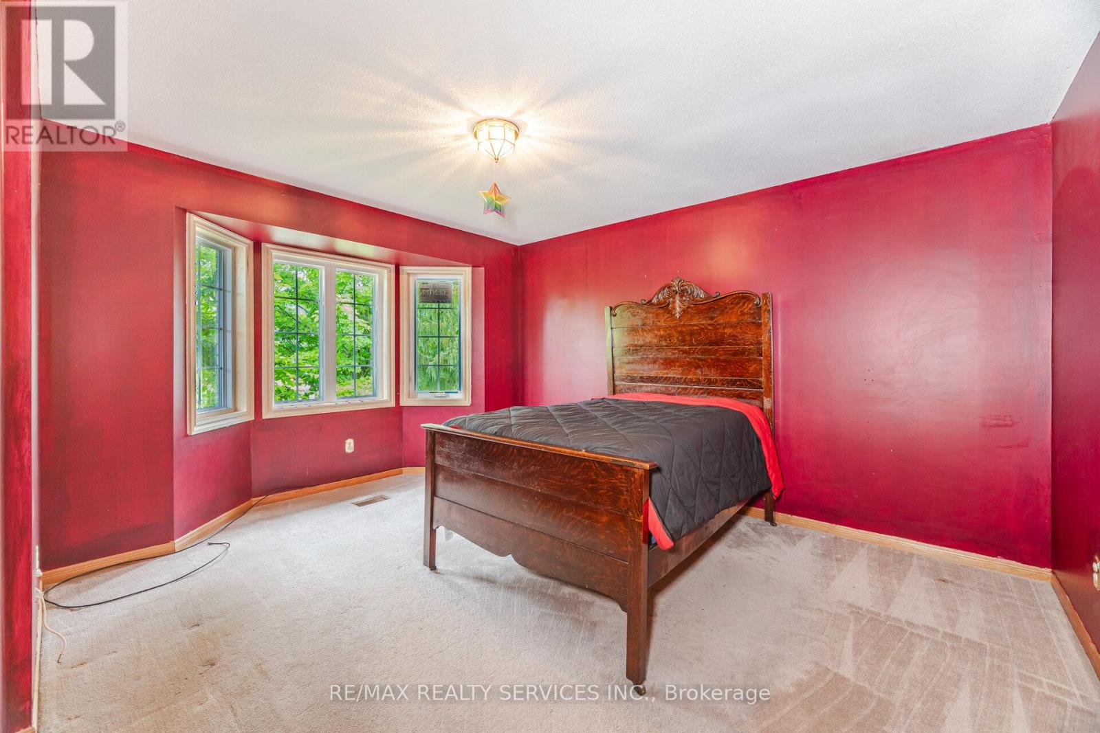 106 Kenpark Avenue, Brampton (Snelgrove), Ontario  L6Z 3J8 - Photo 39 - W12263392
