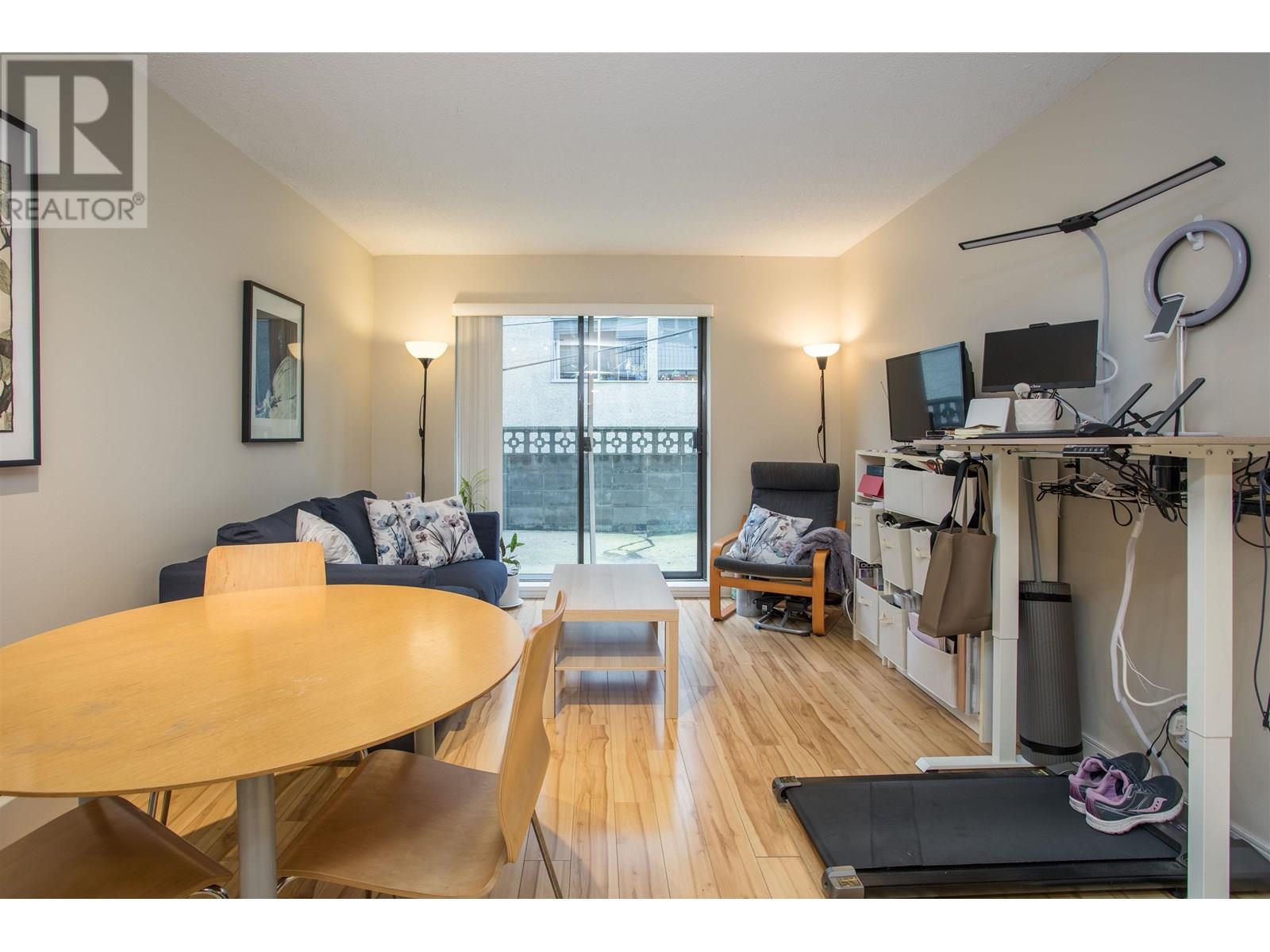 Listing Picture 9 of 21 : 106 2330 MAPLE STREET, Vancouver / 溫哥華 - 魯藝地產 Yvonne Lu Group - MLS Medallion Club Member