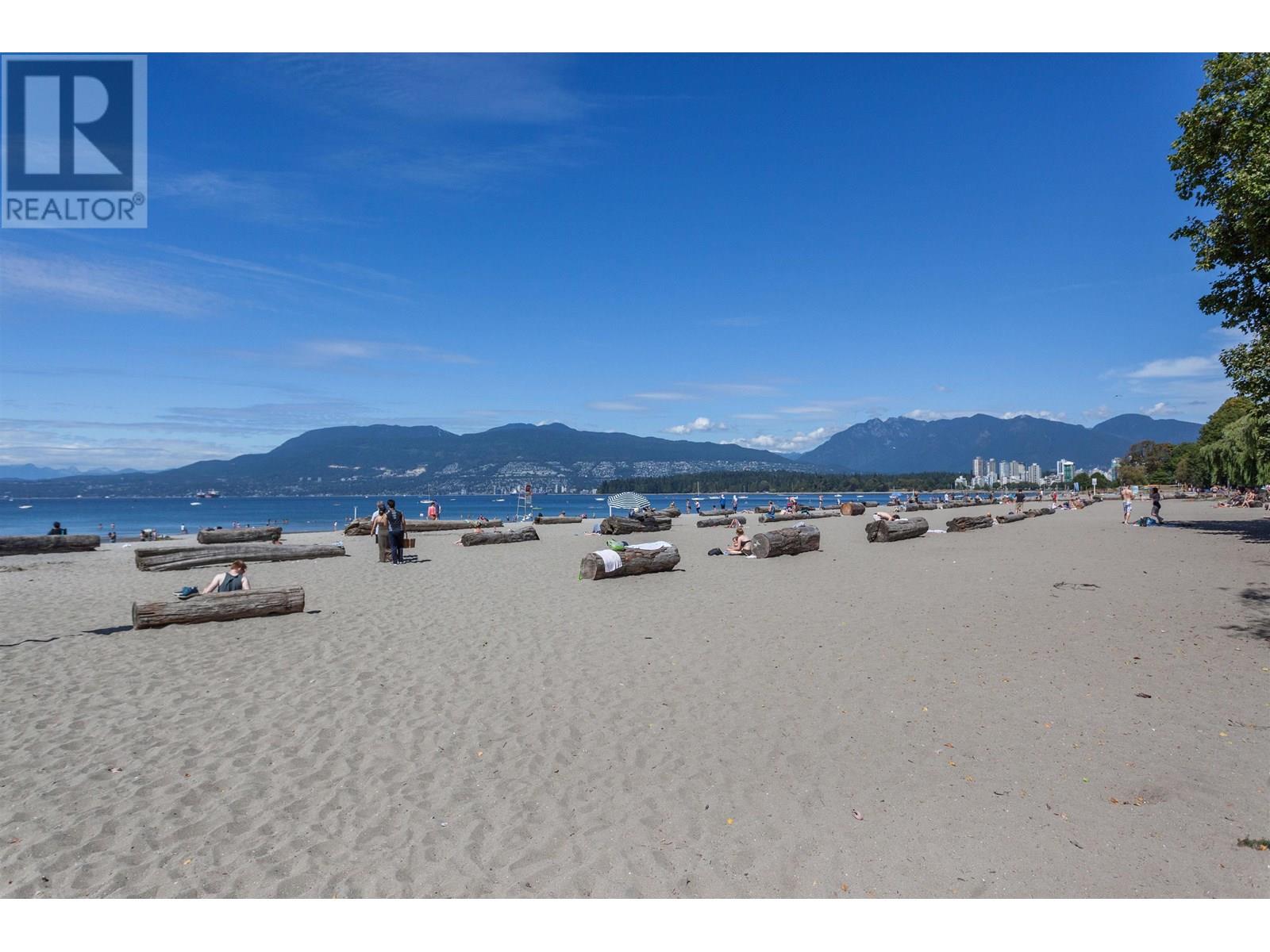 Listing Picture 20 of 21 : 106 2330 MAPLE STREET, Vancouver / 溫哥華 - 魯藝地產 Yvonne Lu Group - MLS Medallion Club Member