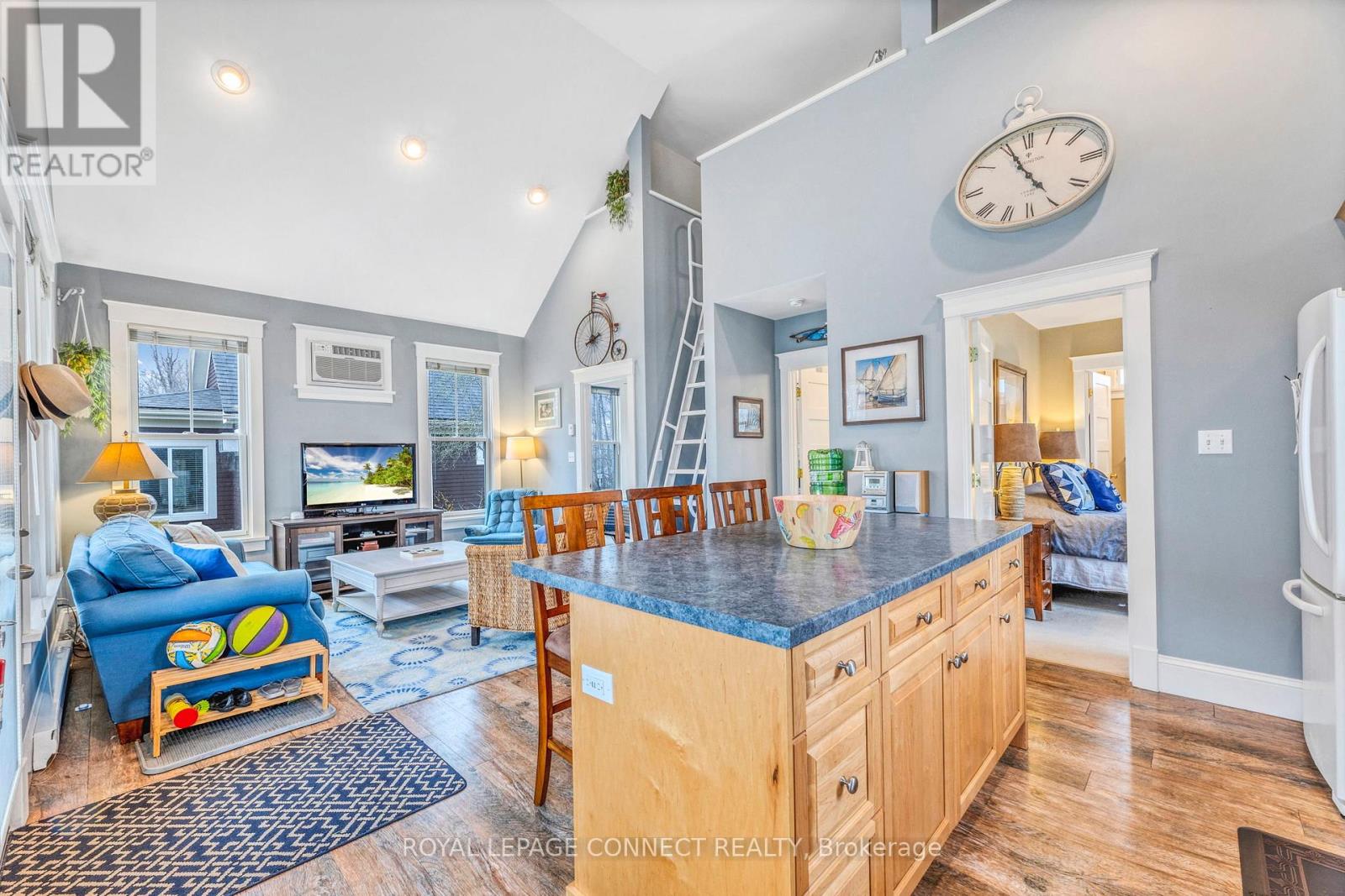 182 - 3 Farm View Lane, Prince Edward County, Ontario  K0K 1P0 - Photo 10 - X12263324