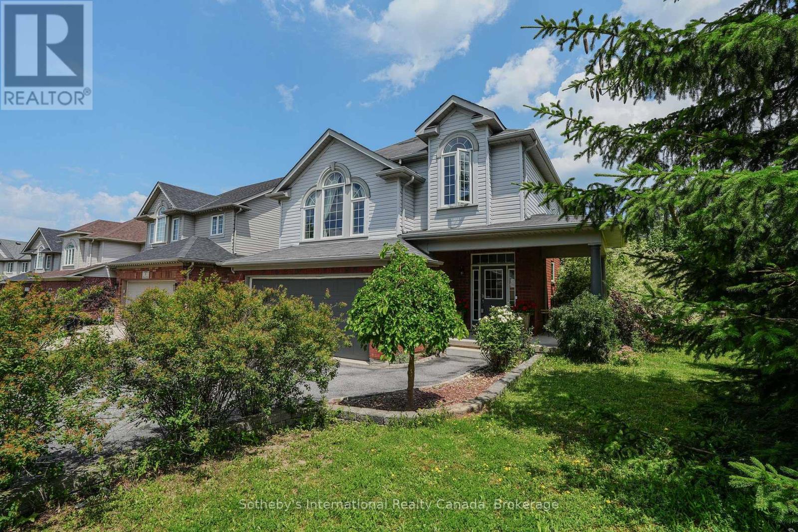 Property at 3 ALYSSA DRIVE image 1