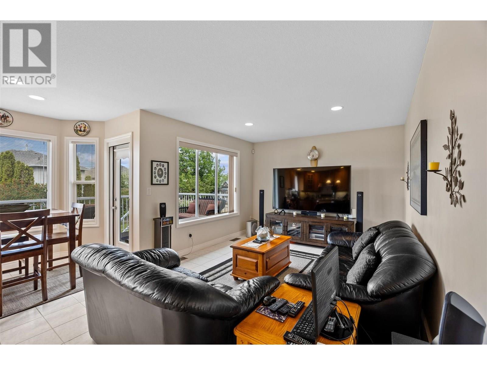 Property at 851 Bramble Place image 4