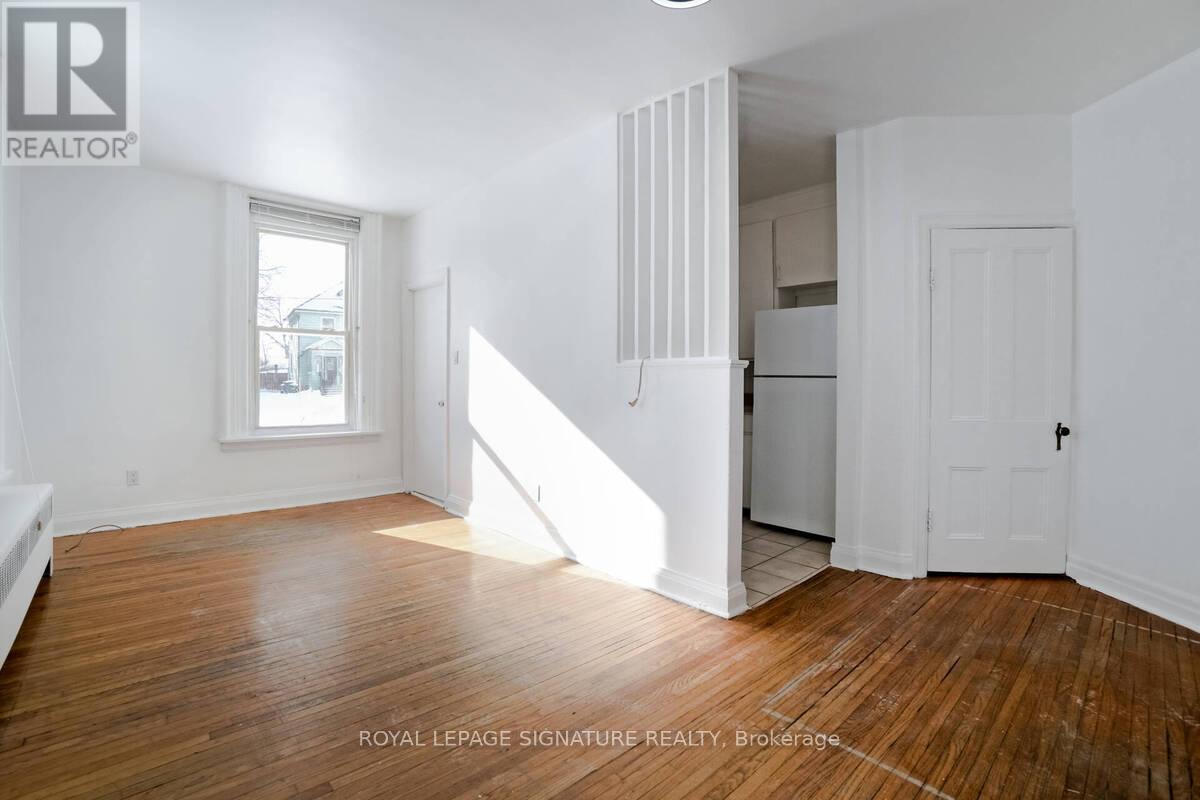 48 David Street, Brampton, Ontario  L6X 1J5 - Photo 10 - W12263420