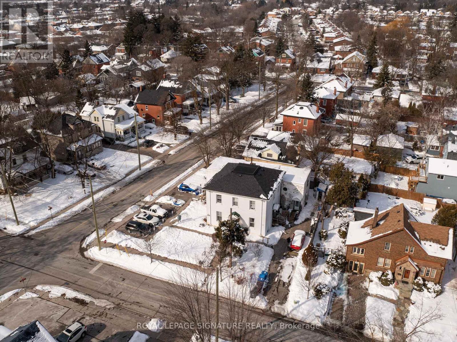 48 David Street, Brampton, Ontario  L6X 1J5 - Photo 4 - W12263420
