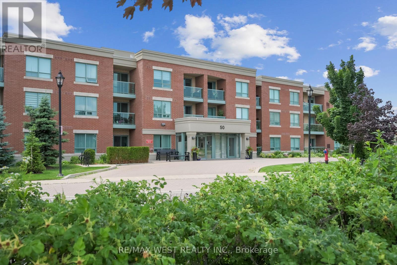 Property at 117 - 50 VIA ROSEDALE image 1