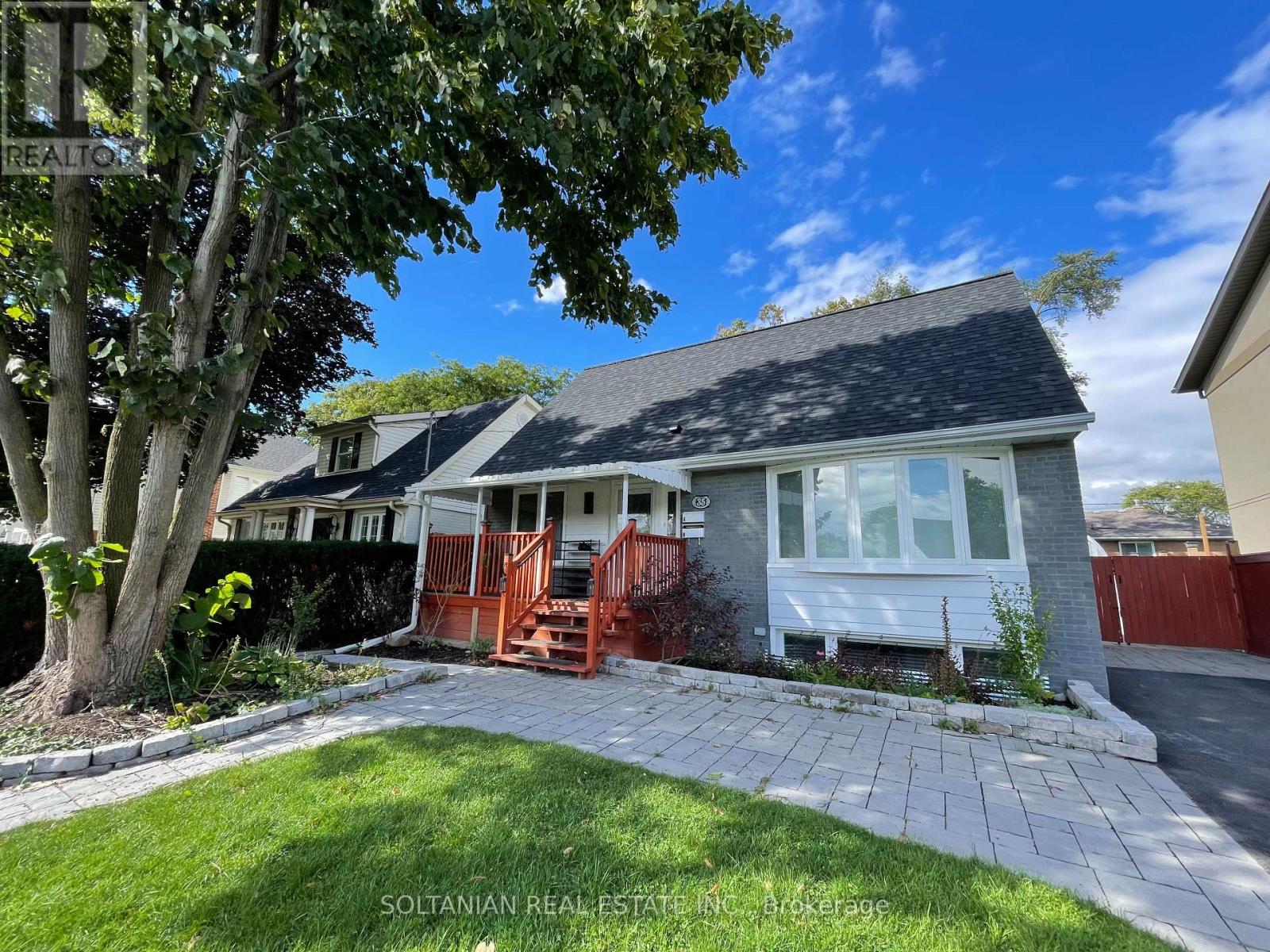 35 Cheshire Drive, Toronto, Ontario  M9B 2N7 - Photo 44 - W12263481