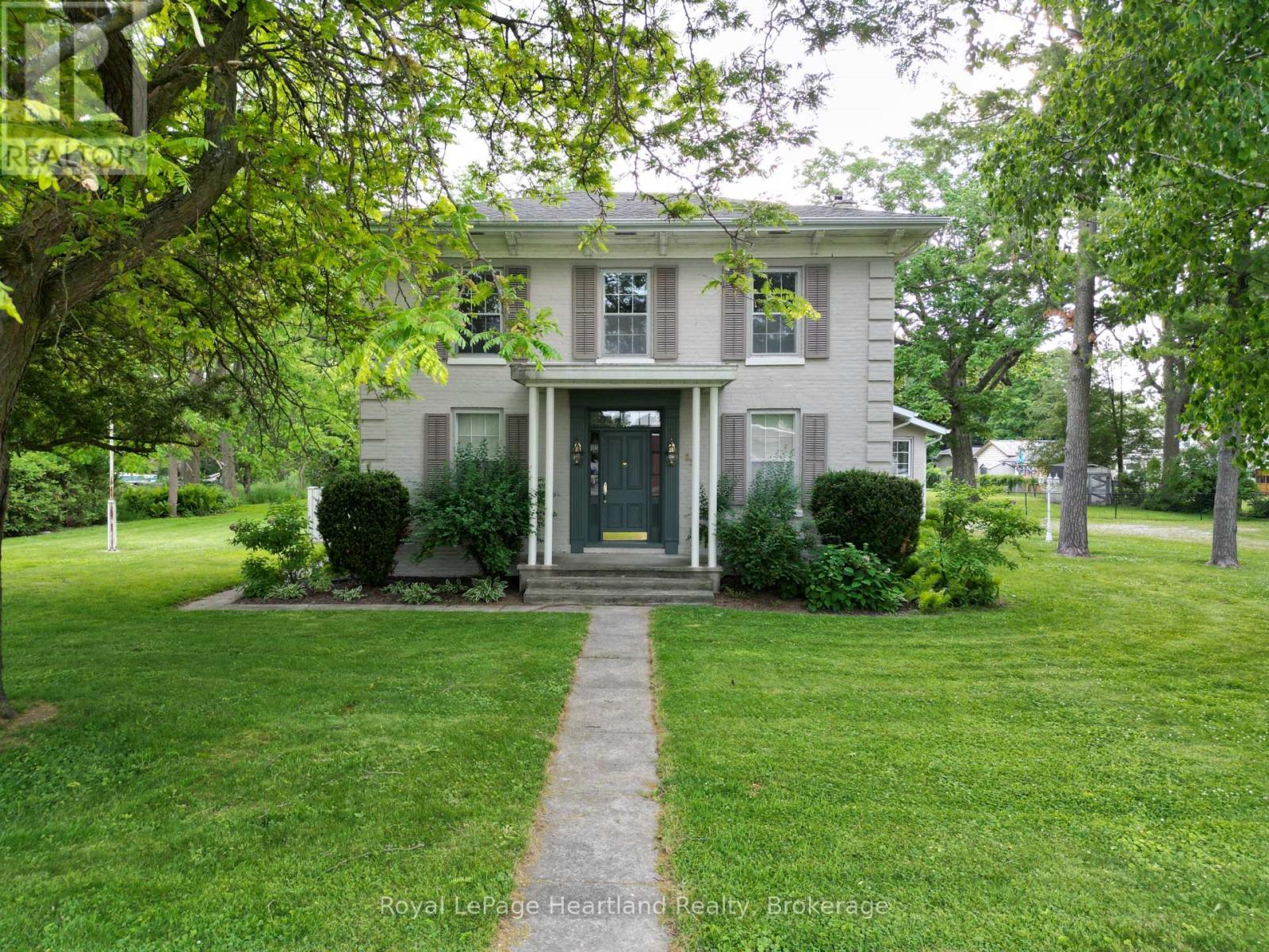 231 William Street, South Huron, Ontario  N0M 1S2 - Photo 2 - X12263587