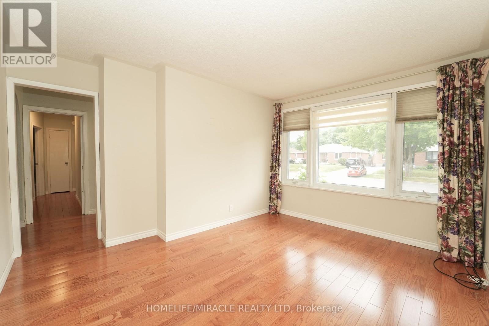 776 Grierson Street, Oshawa (O'neill), Ontario  L1G 5J7 - Photo 11 - E12254070