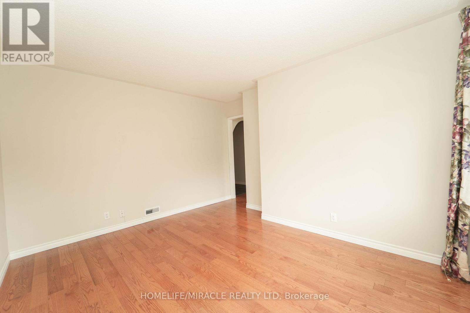 776 Grierson Street, Oshawa (O'neill), Ontario  L1G 5J7 - Photo 12 - E12254070