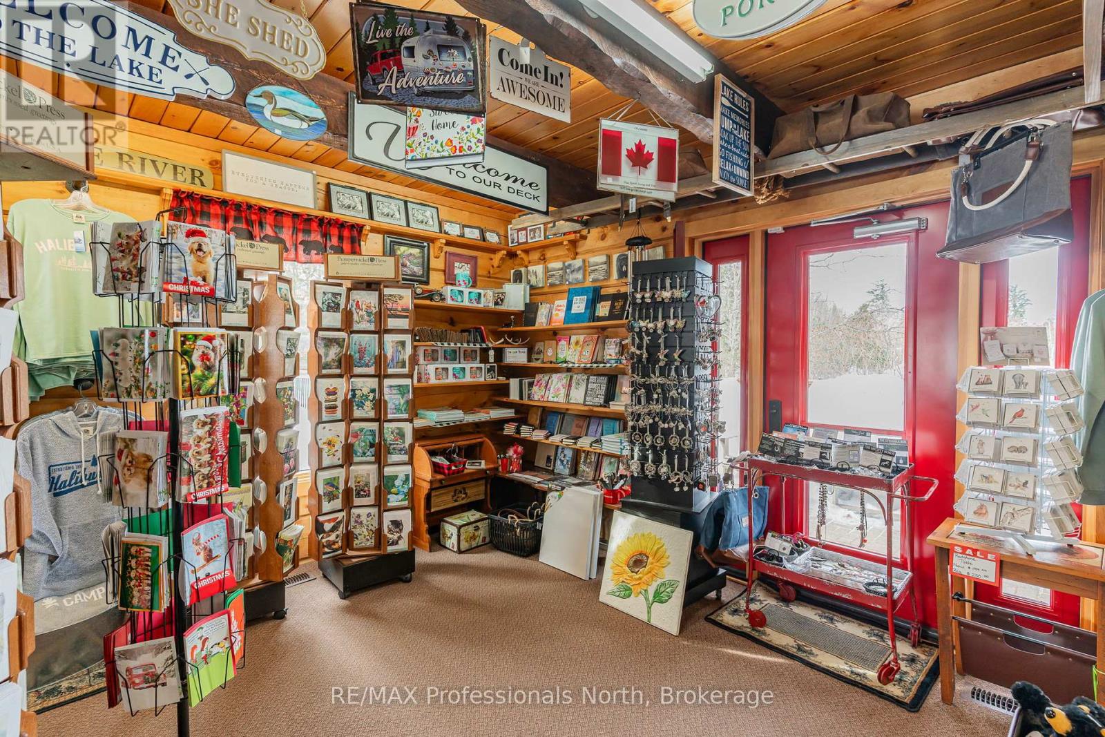 1141 Kennisis Lake Road, Dysart Et Al, Ontario  K0M 1S0 - Photo 10 - X12023846