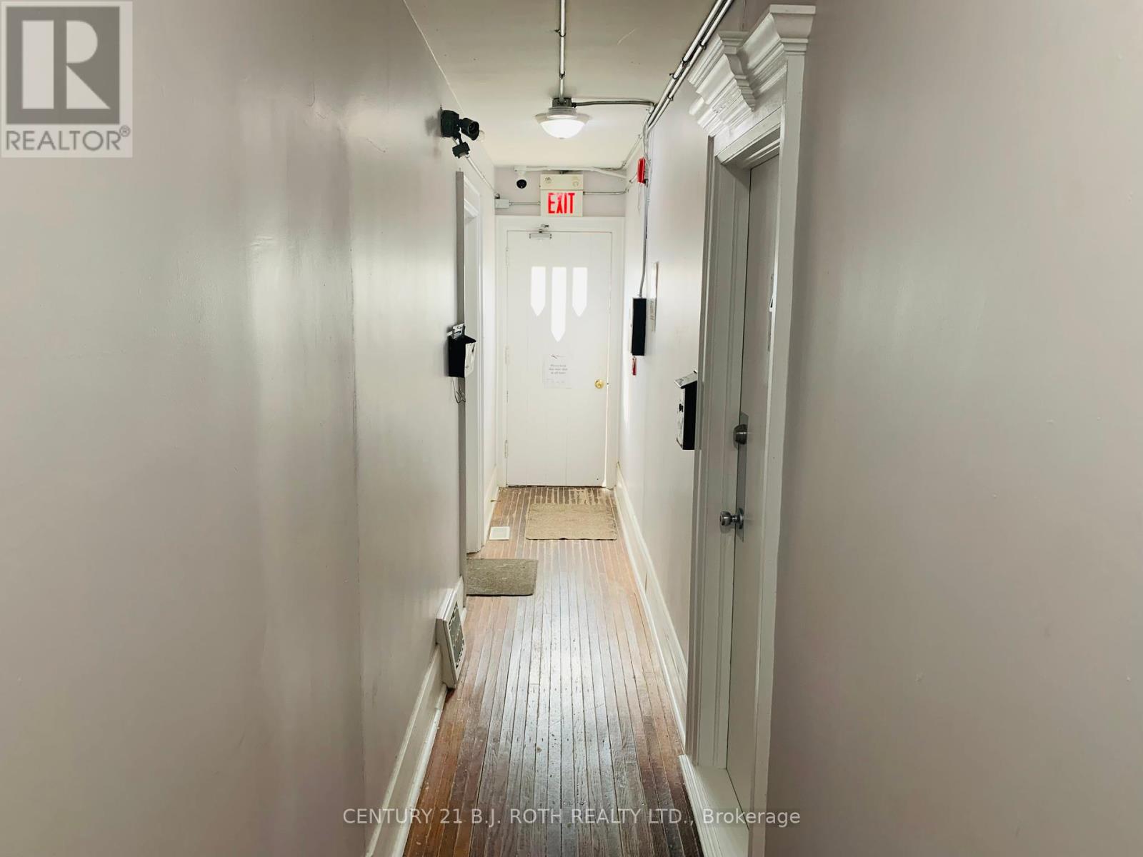 156 Dunlop Street W, Barrie, Ontario  L4N 1B2 - Photo 11 - S12251859