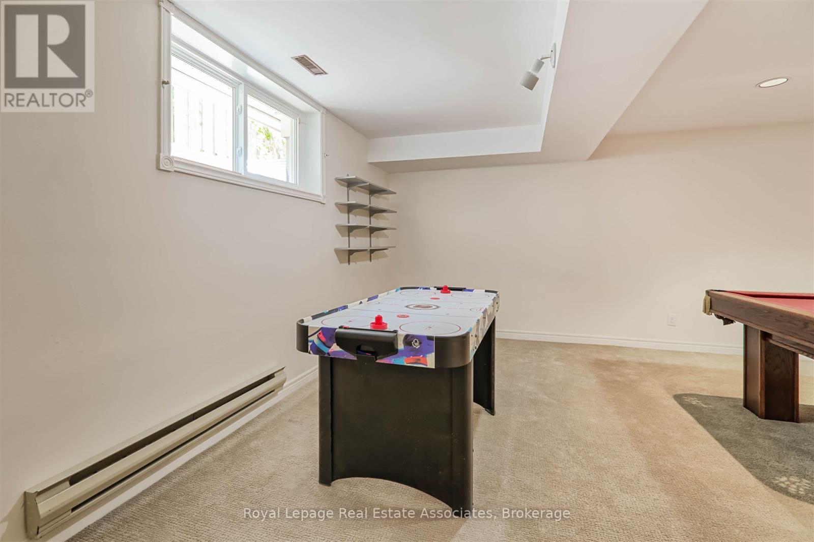 599 Lakeside Avenue, Mississauga, Ontario  L5G 1N7 - Photo 20 - W12263166