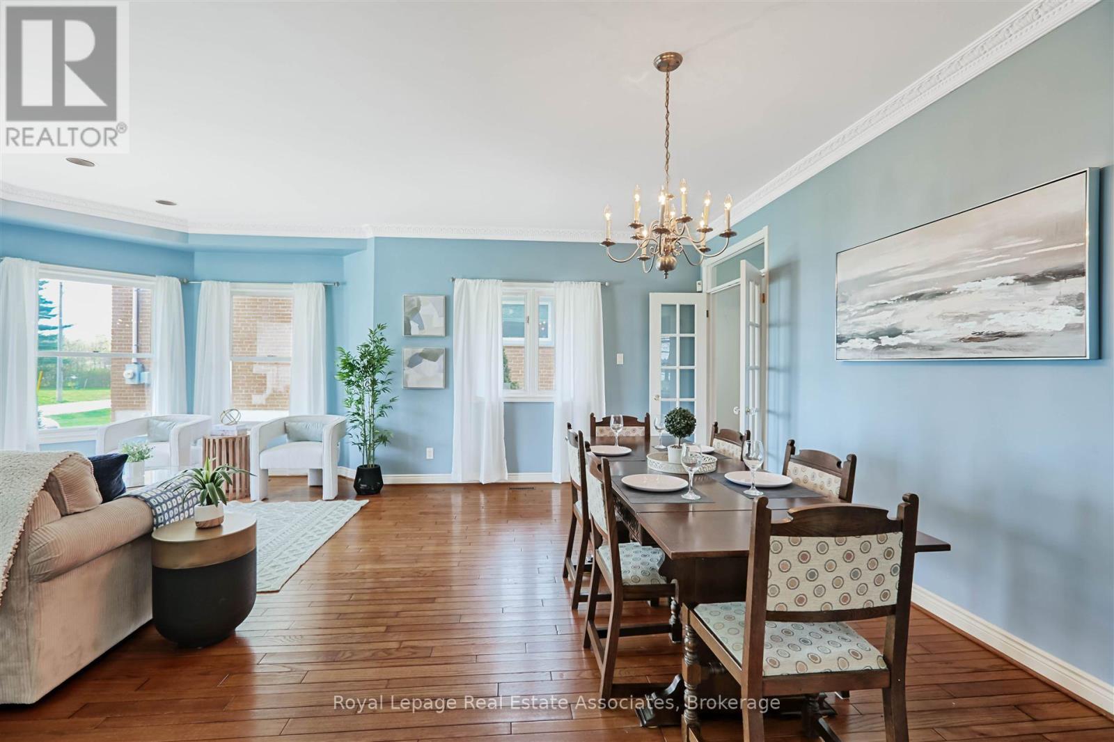 Property at 599 LAKESIDE AVENUE image 4