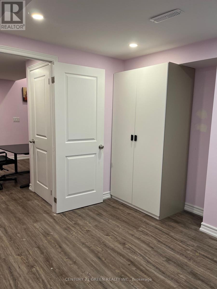 Bsmt - 5091 Sunray Drive, Mississauga, Ontario  L5R 2W2 - Photo 13 - W12263443