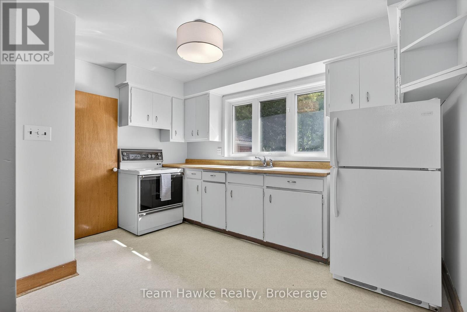 828 Hugel Avenue, Midland, Ontario  L4R 1X6 - Photo 13 - S12263524