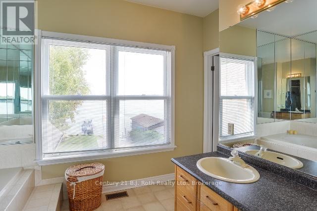 624 High Street, Orillia, Ontario  L3V 6Y8 - Photo 29 - S12263620