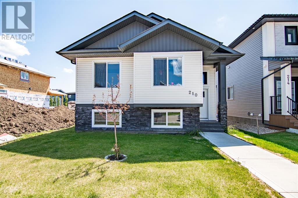 Property at 210 LIVINGSTON Close image 1
