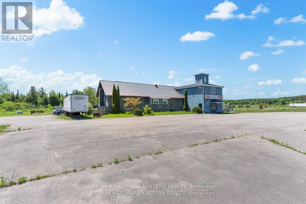 1288 Highway 7a, Kawartha Lakes, Ontario  L0A 1A0 - Photo 7 - X12263545