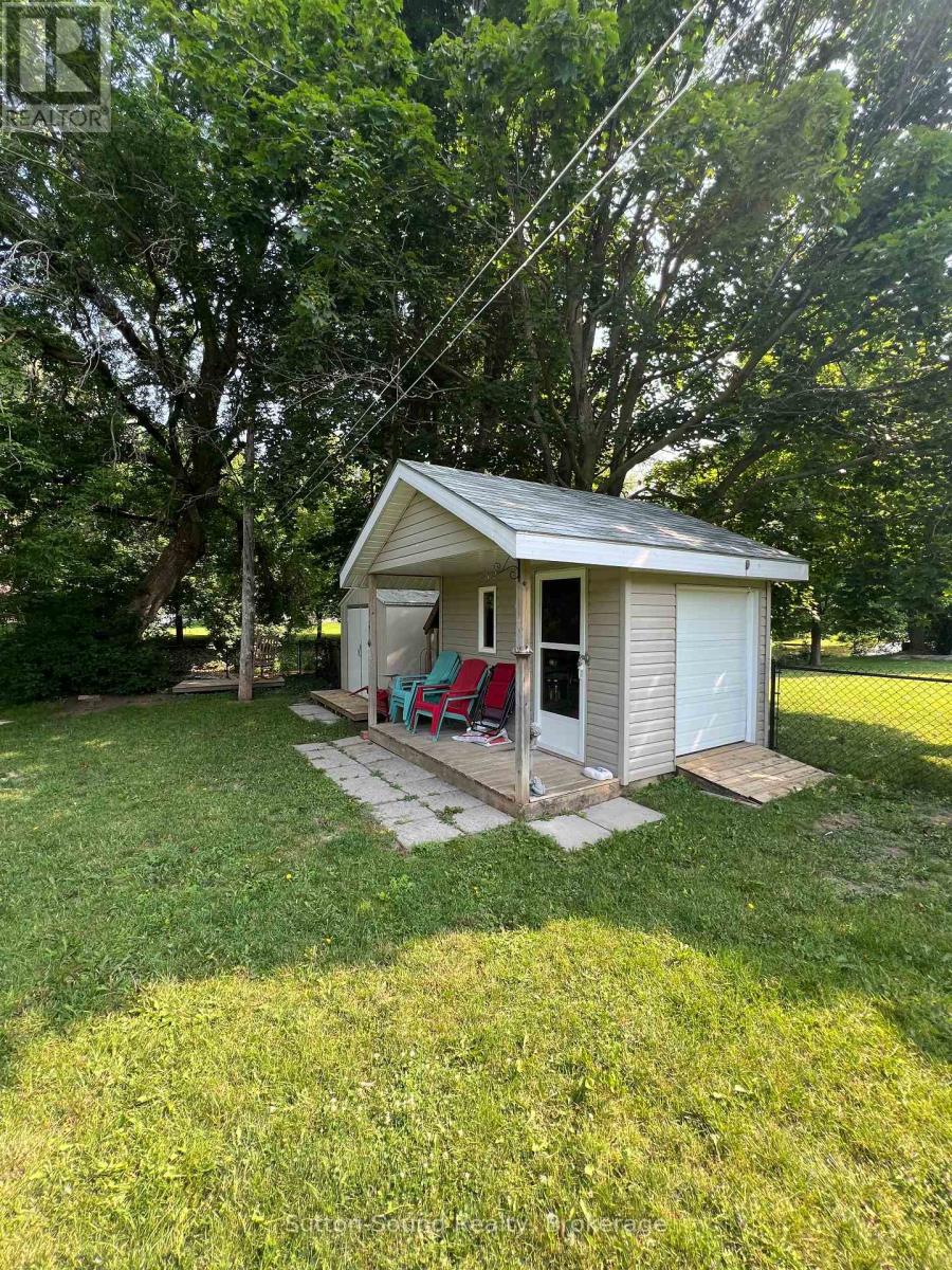 60 Mill Street, Arran-Elderslie, Ontario  N0H 2N0 - Photo 16 - X12263531