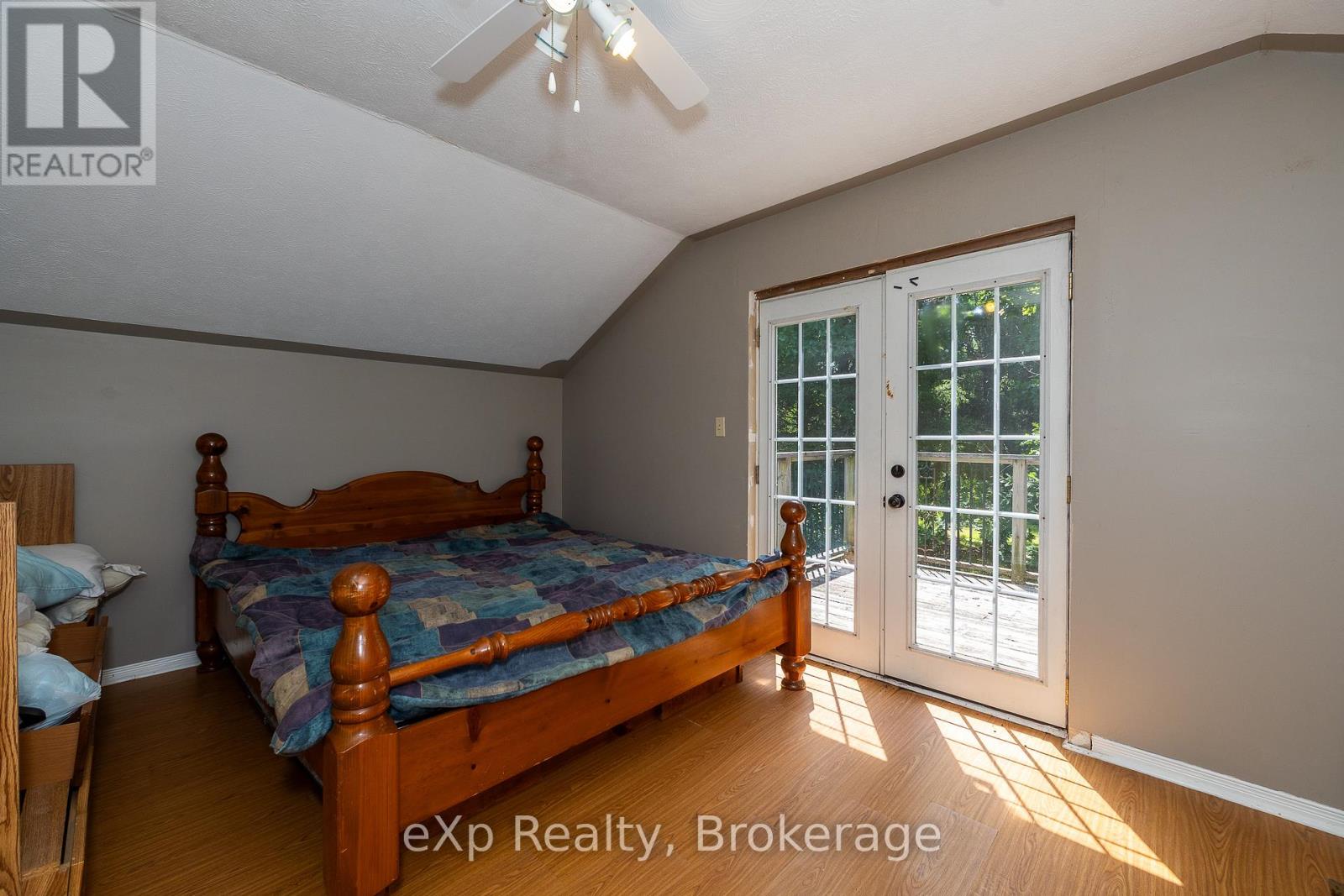 463086 Concession 24, Georgian Bluffs, Ontario  N0H 2T0 - Photo 37 - X12263546