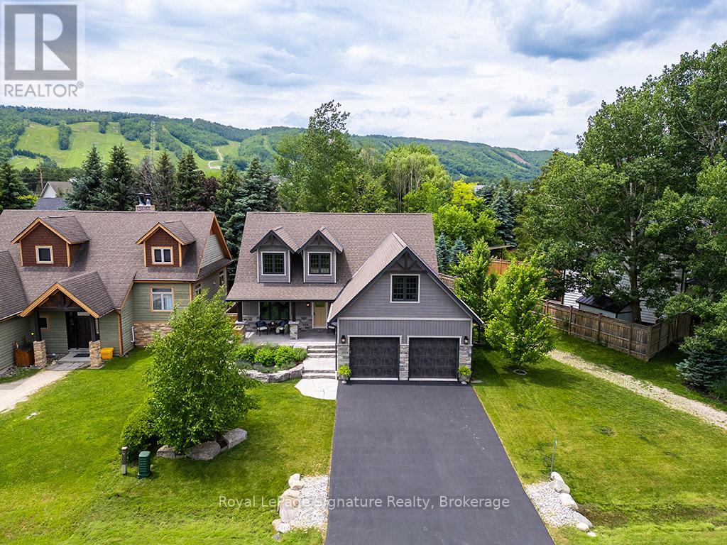 189 Brooker Boulevard, Blue Mountains, Ontario  L9Y 0L3 - Photo 2 - X12263657