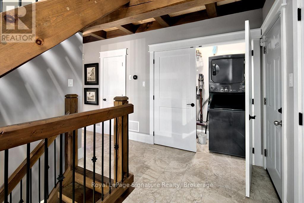 189 Brooker Boulevard, Blue Mountains, Ontario  L9Y 0L3 - Photo 21 - X12263657