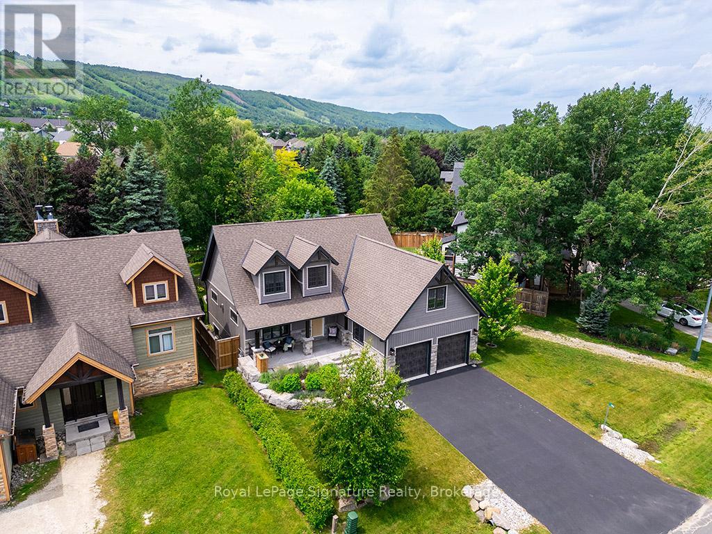 189 Brooker Boulevard, Blue Mountains, Ontario  L9Y 0L3 - Photo 4 - X12263657