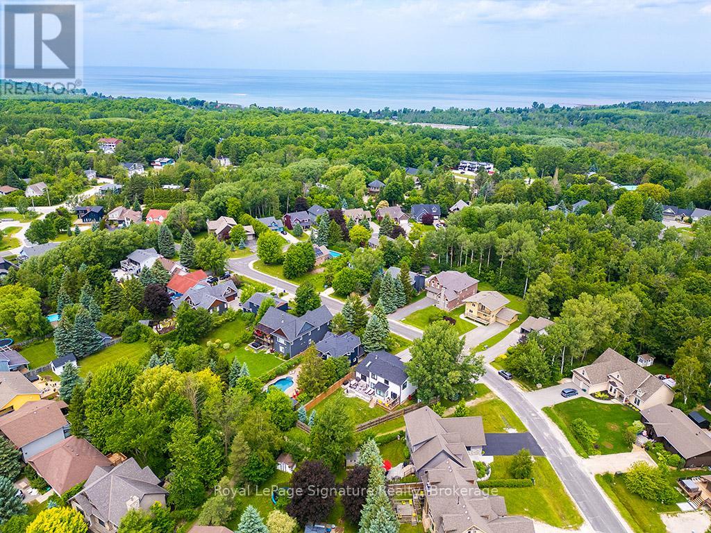 189 Brooker Boulevard, Blue Mountains, Ontario  L9Y 0L3 - Photo 41 - X12263657