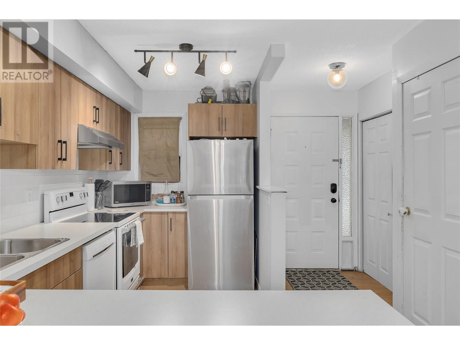 Property at 500 Lester Road Unit# 6 image 3