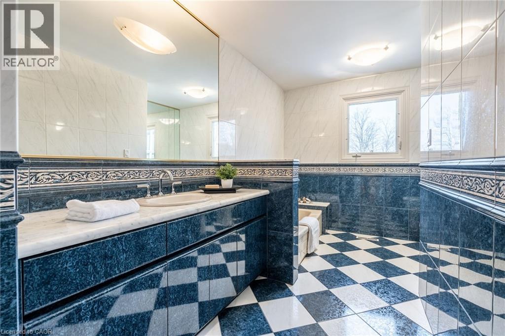 887 Montgomery Drive, Ancaster, Ontario  L9G 3H6 - Photo 35 - 40747967