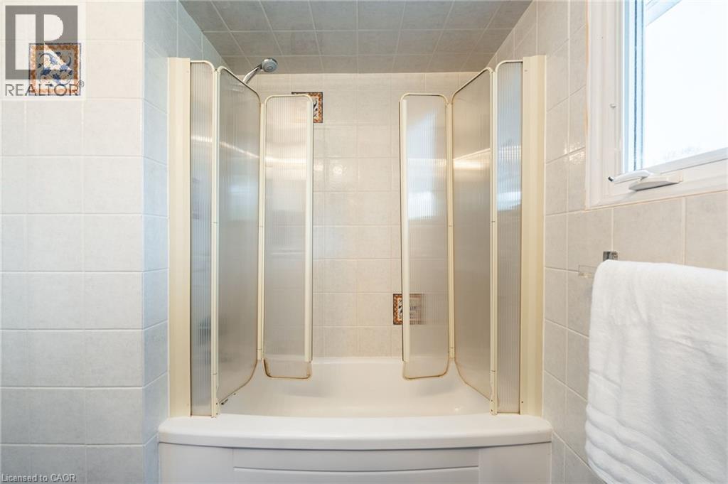 887 Montgomery Drive, Ancaster, Ontario  L9G 3H6 - Photo 38 - 40747967