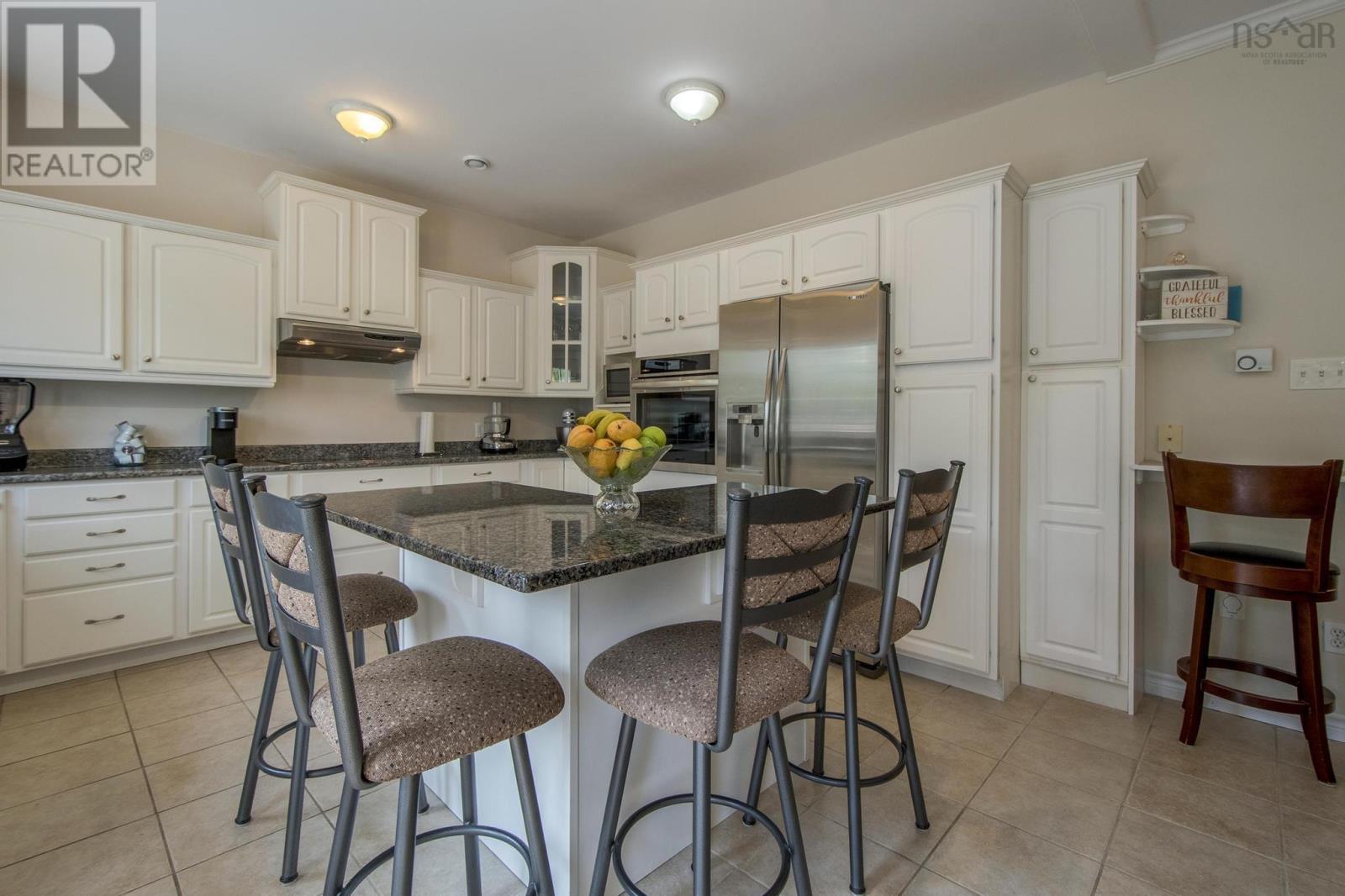 31 Grebe Avenue, Timberlea, Nova Scotia  B3T 1J1 - Photo 15 - 202513809