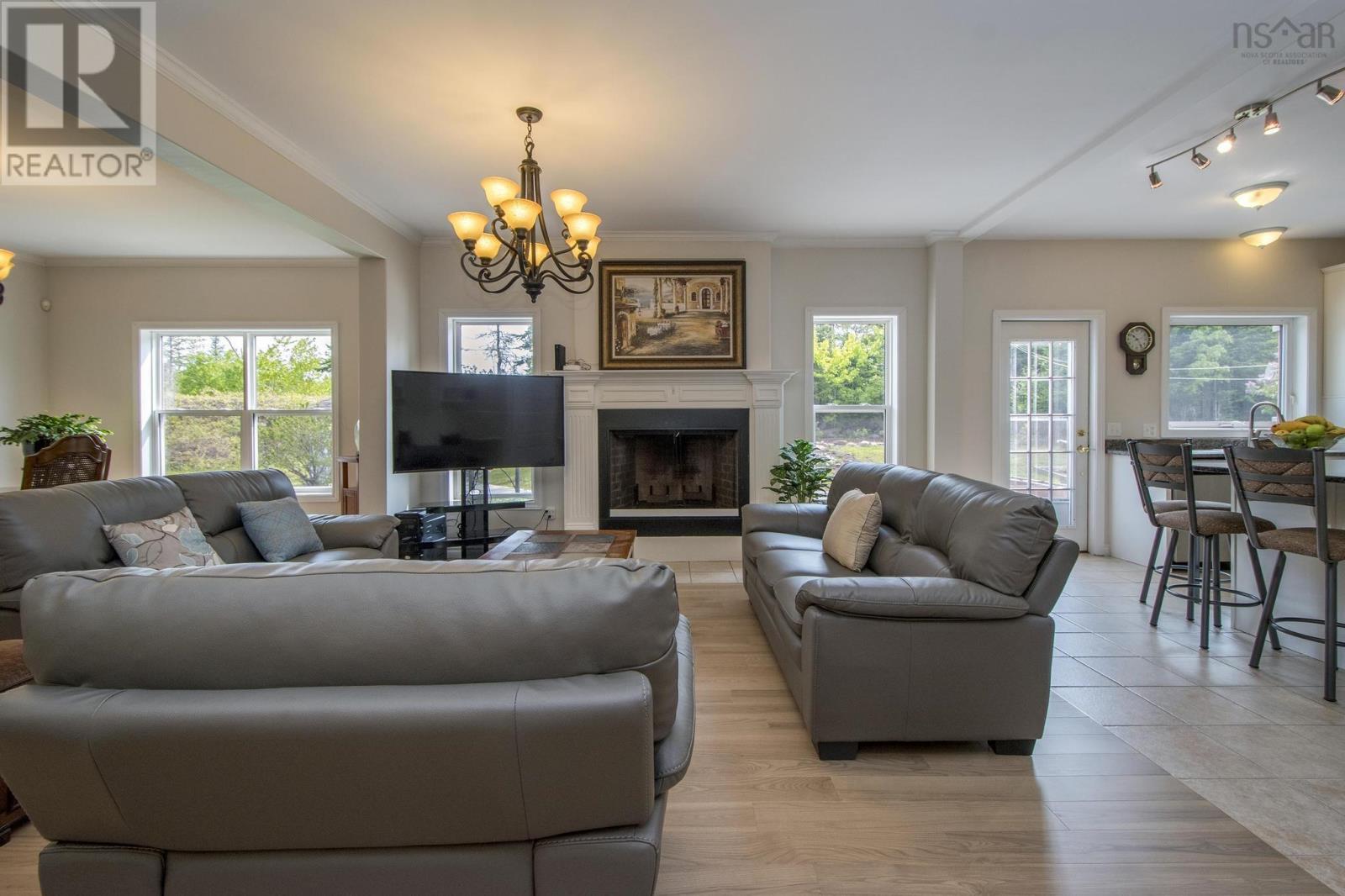 31 Grebe Avenue, Timberlea, Nova Scotia  B3T 1J1 - Photo 9 - 202513809