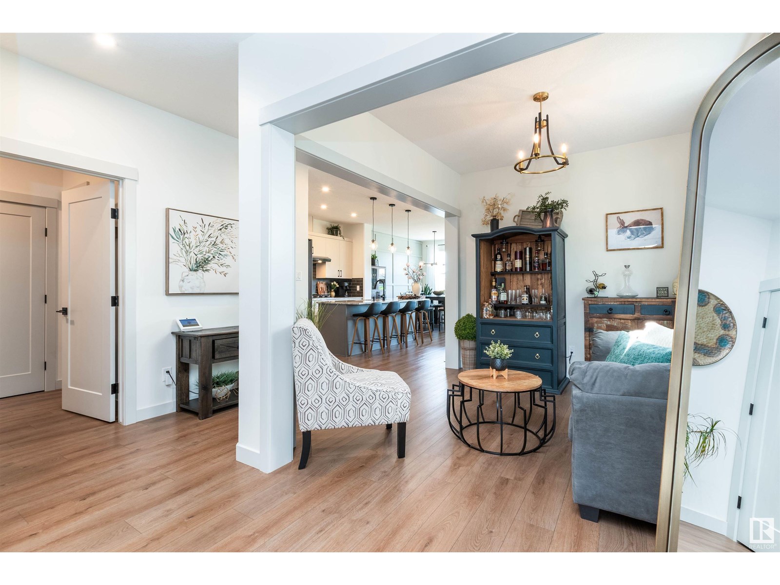 Property at 57 SAVOY CR image 2