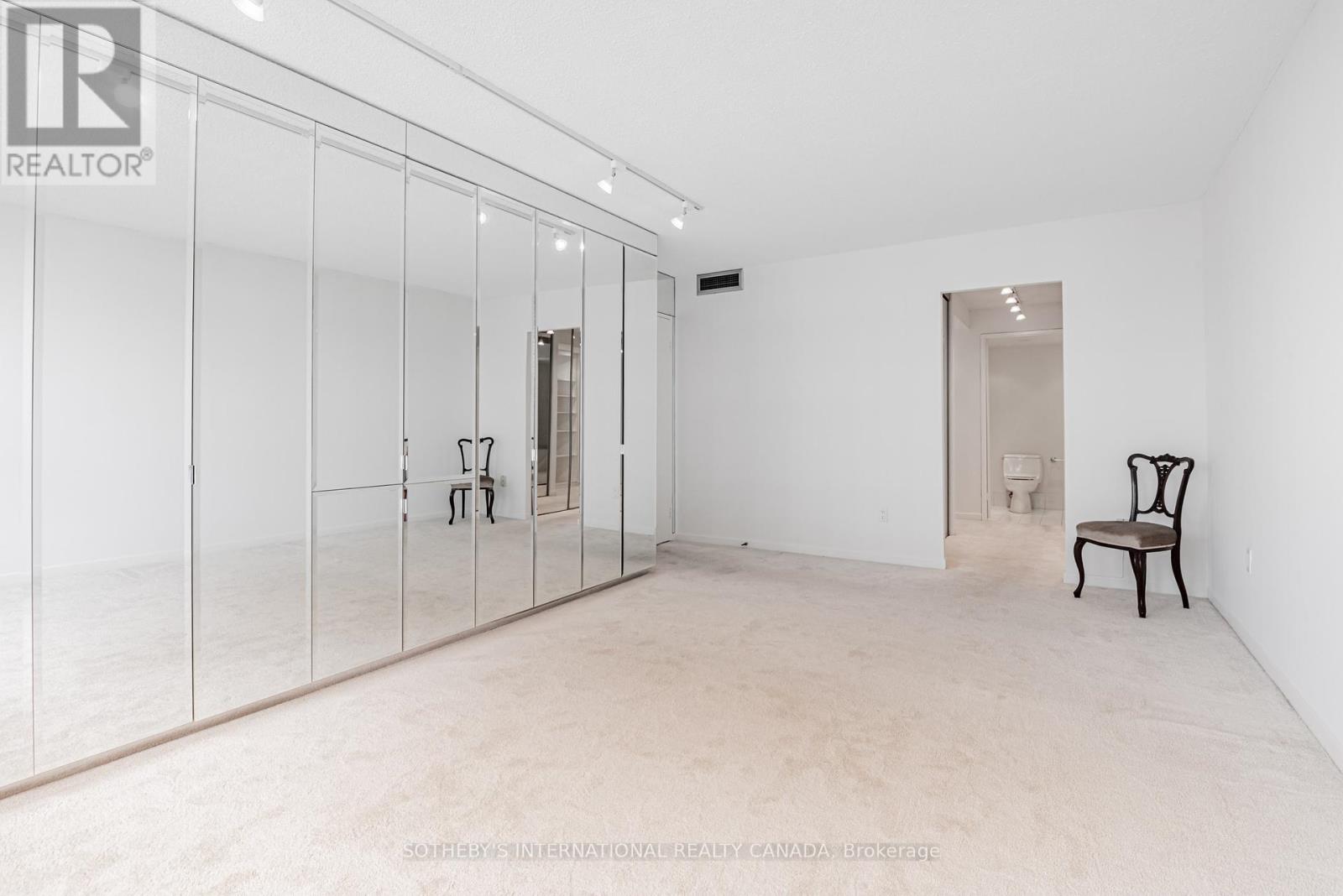 1403 - 240 Heath Street W, Toronto (Forest Hill South), Ontario  M5P 3L5 - Photo 11 - C12263612