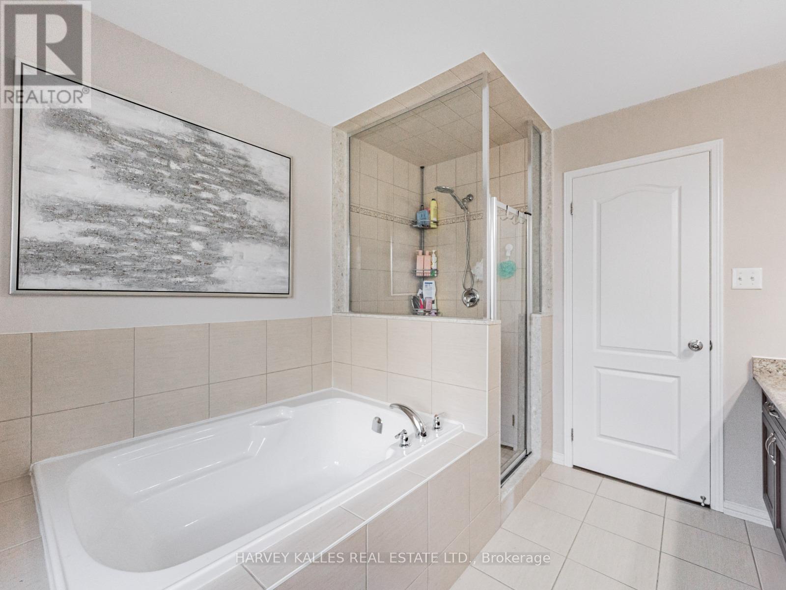 38 Glenstal Path, Oshawa, Ontario  L1L 0L2 - Photo 19 - E12263578