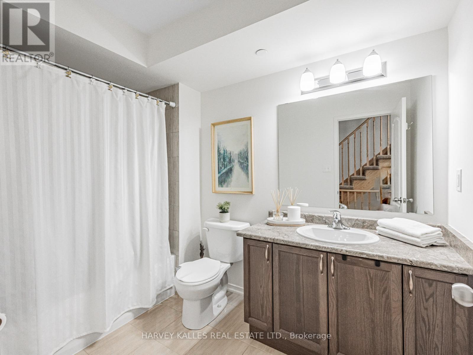 38 Glenstal Path, Oshawa, Ontario  L1L 0L2 - Photo 22 - E12263578