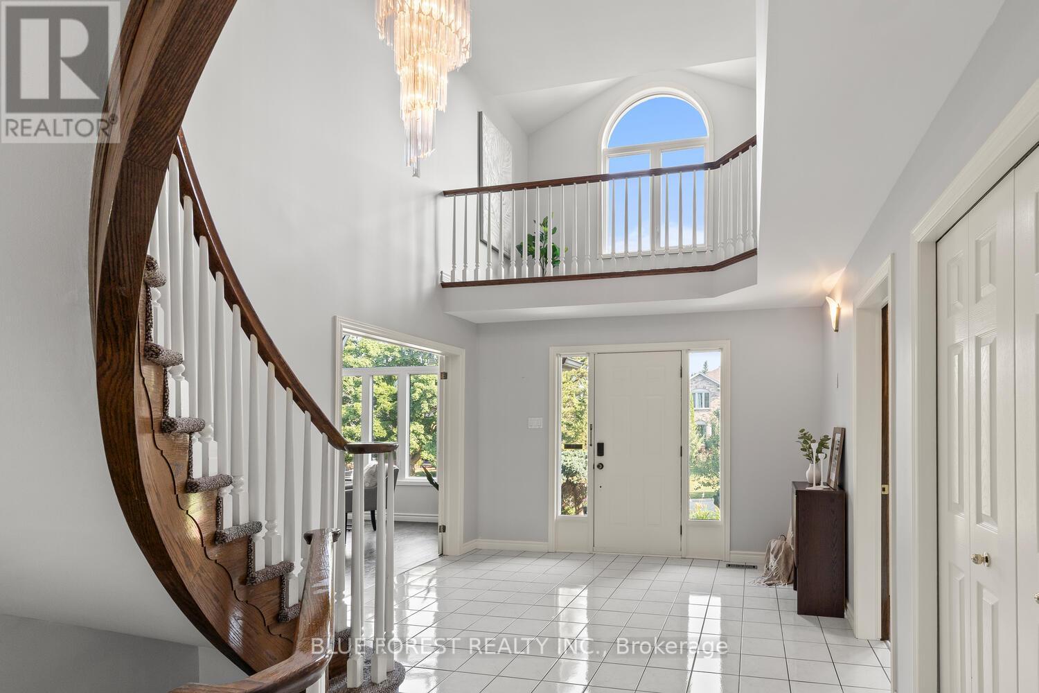 Property at 30 QUINELLA PLACE image 5