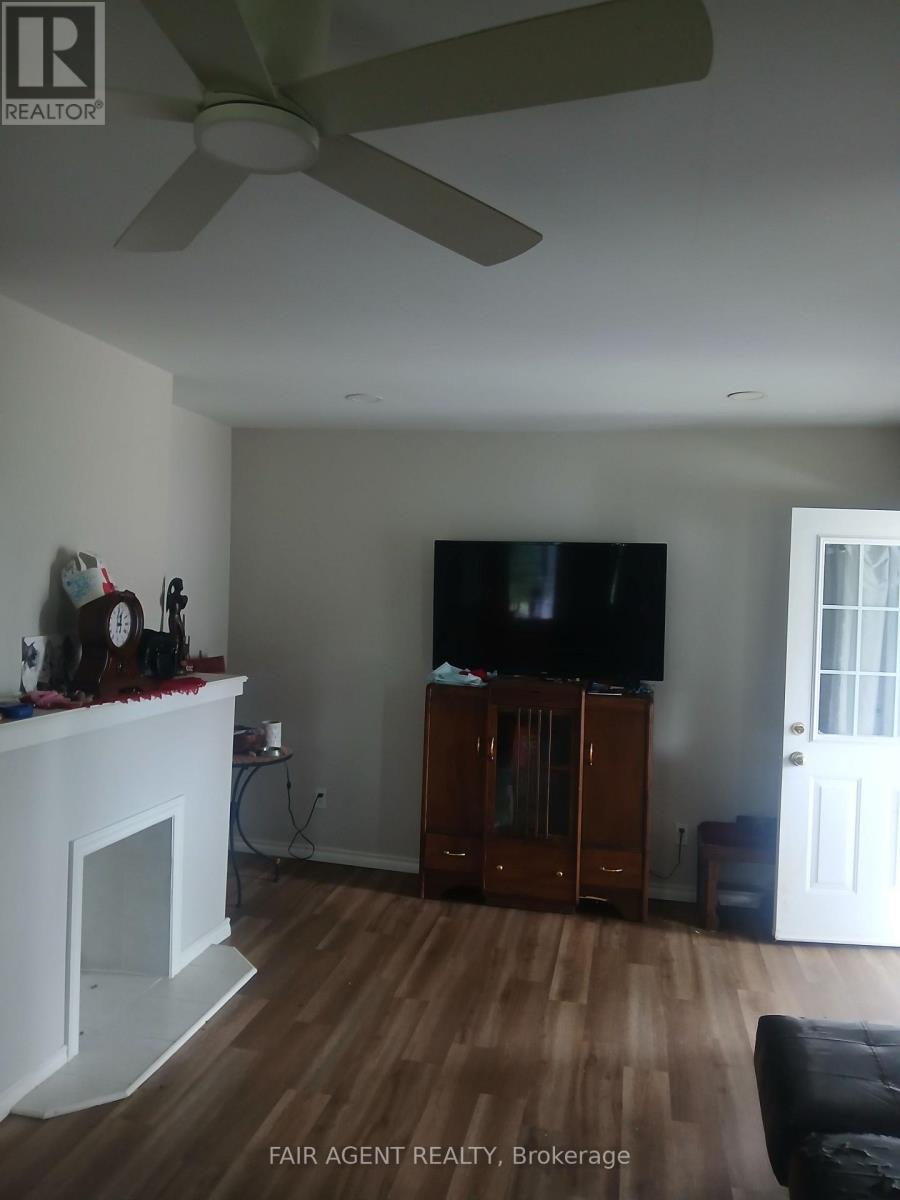 Property at 349 STANLEY STREET image 5
